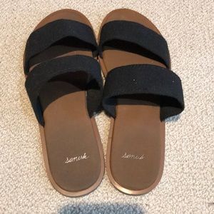 Sanuk slip on sandals